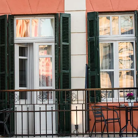 Gasthof Old Town 3*